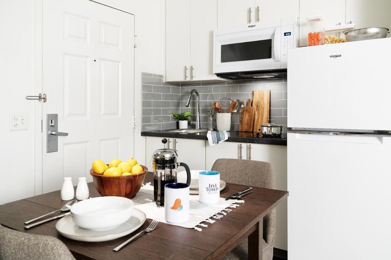 Intown Suites Extended Stay Warner Robins Exteriör bild